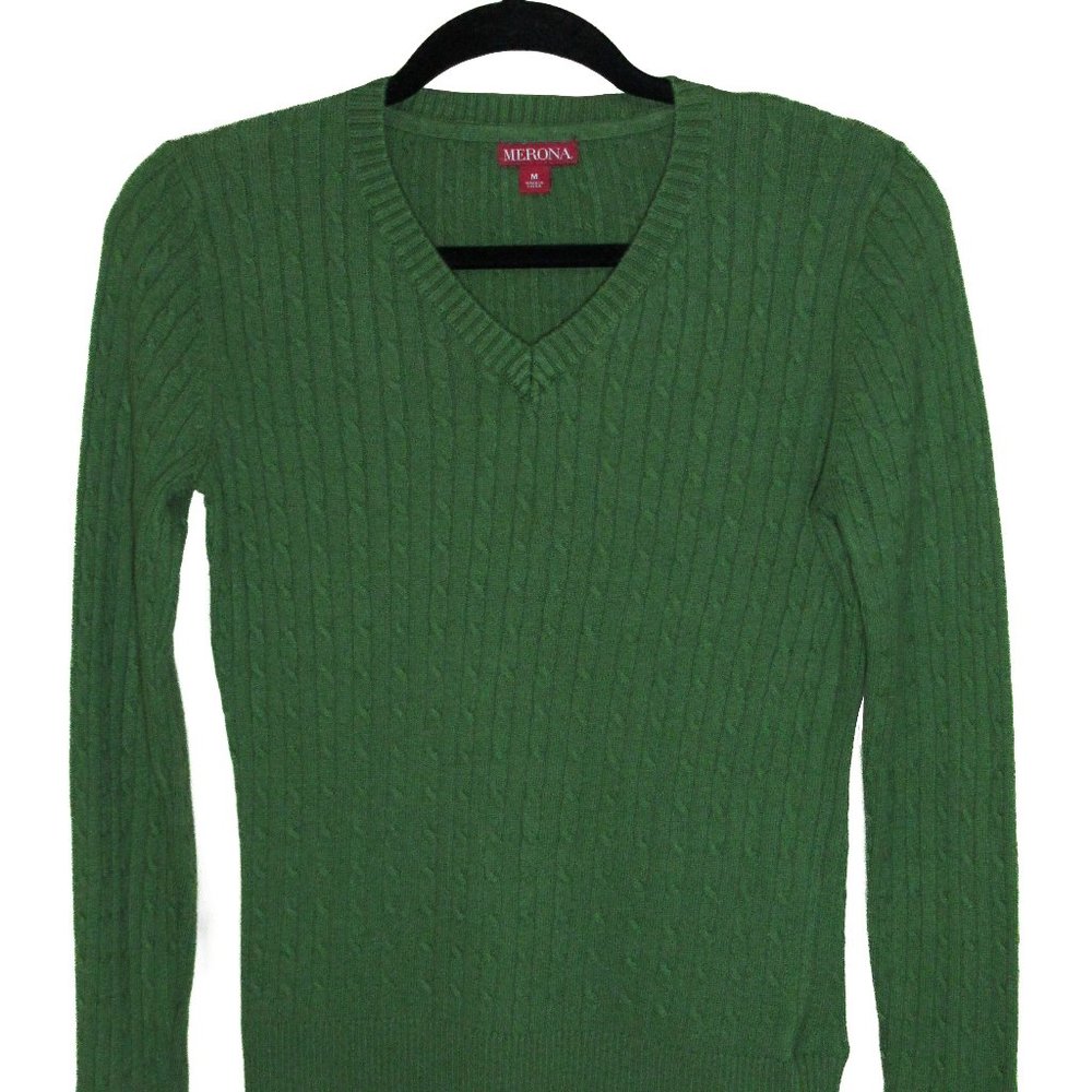 Merona Whisper of Green: Whimsical Cable-Knit Sweater for Dreamy Souls Medium